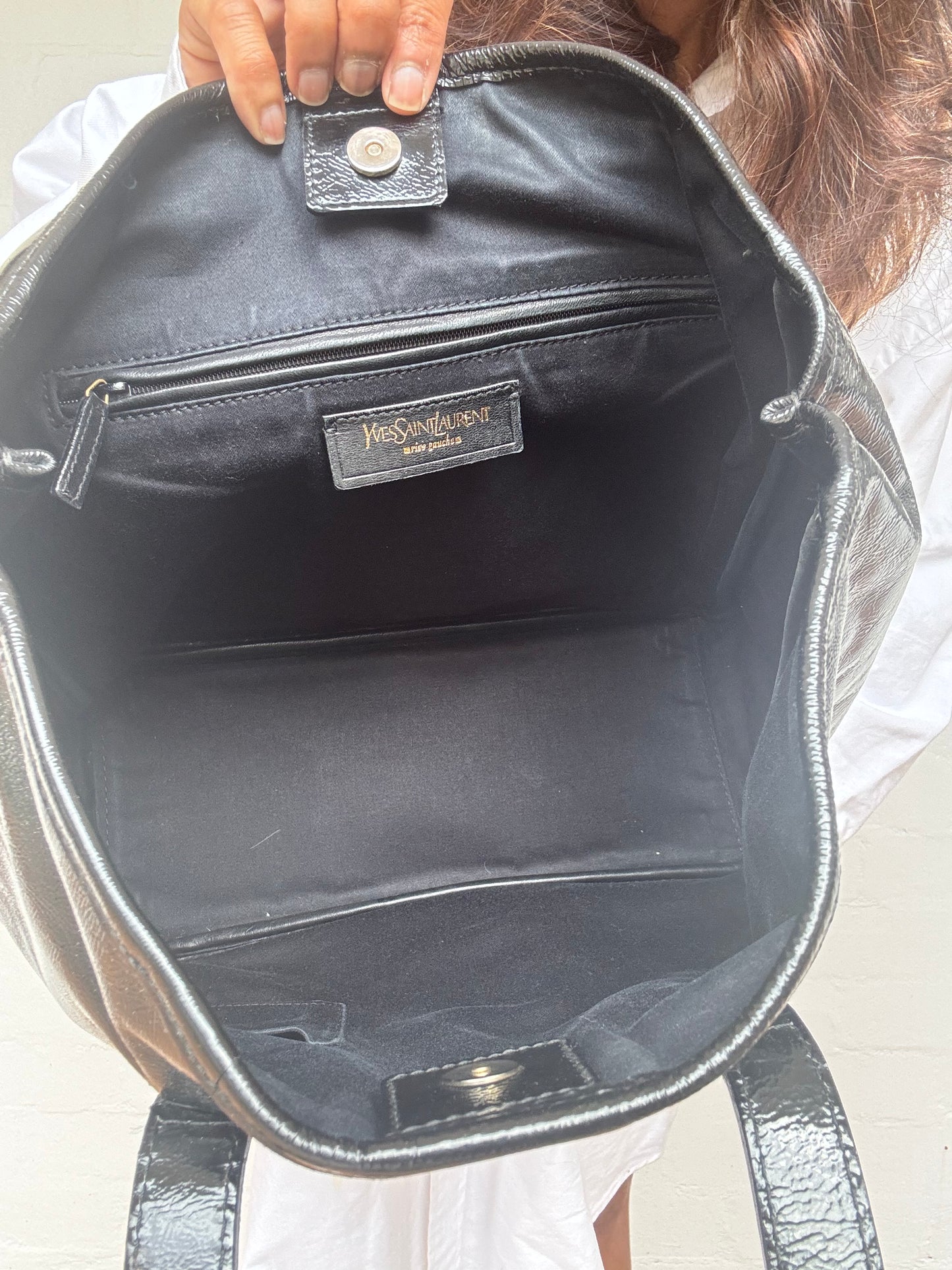 Saint Laurent Textured Patent Large Y-Mail Tote Black