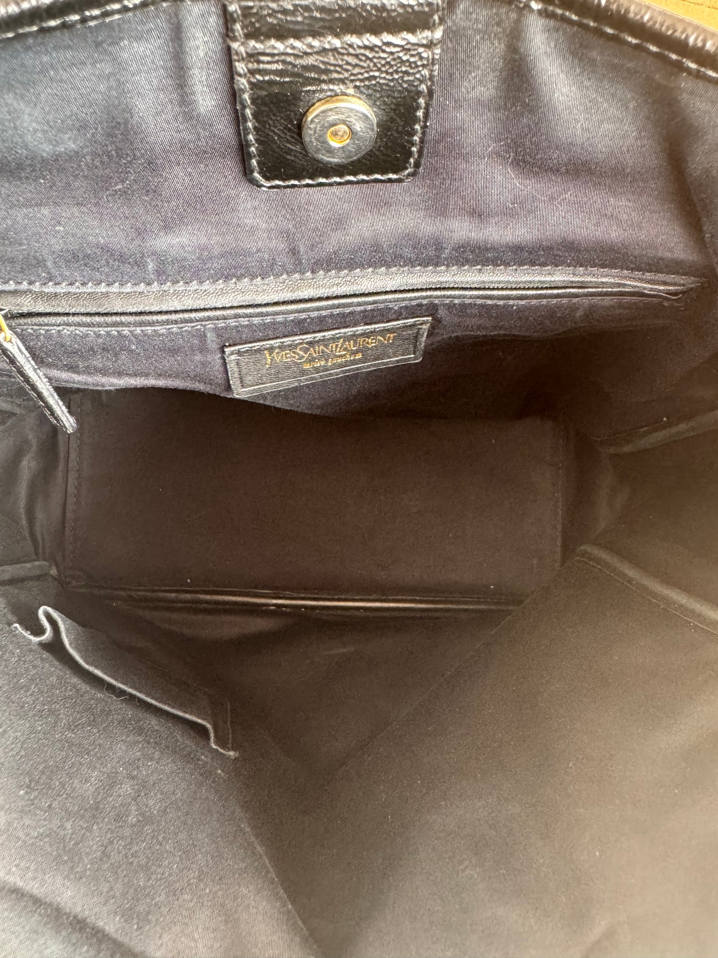 Saint Laurent Textured Patent Large Y-Mail Tote Black