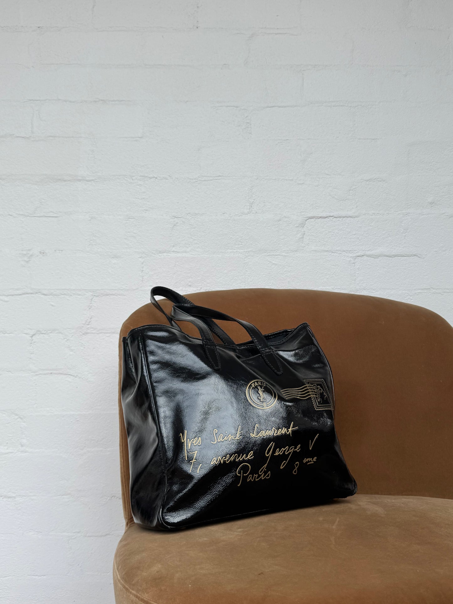 Saint Laurent Textured Patent Large Y-Mail Tote Black