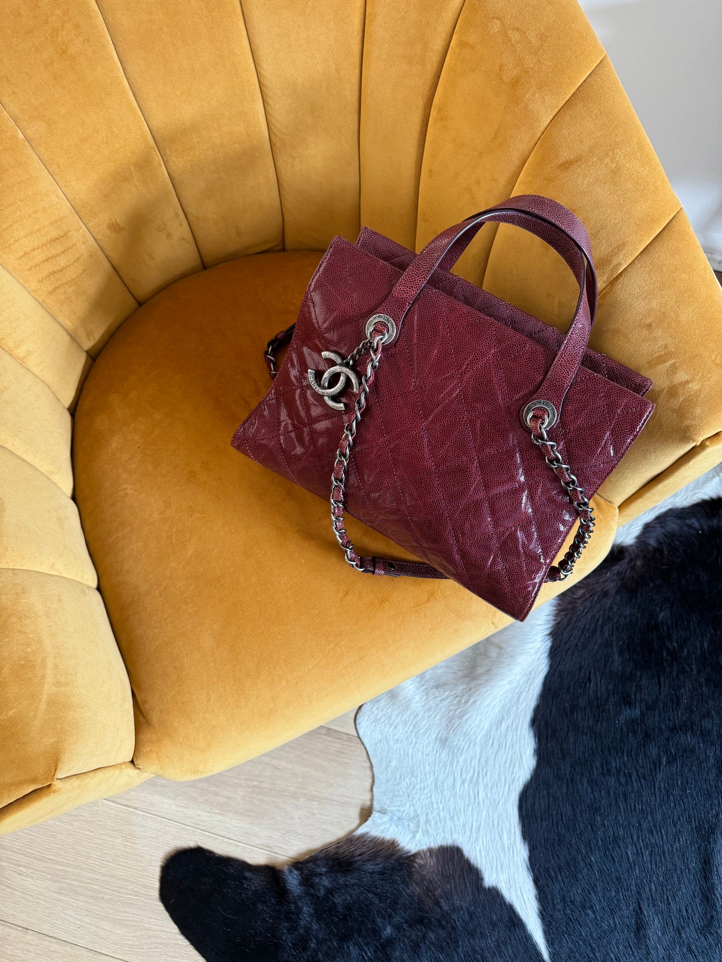 Chanel Paris-Edinburgh CC Crave Tote w/ Authenticity Card (Copy)