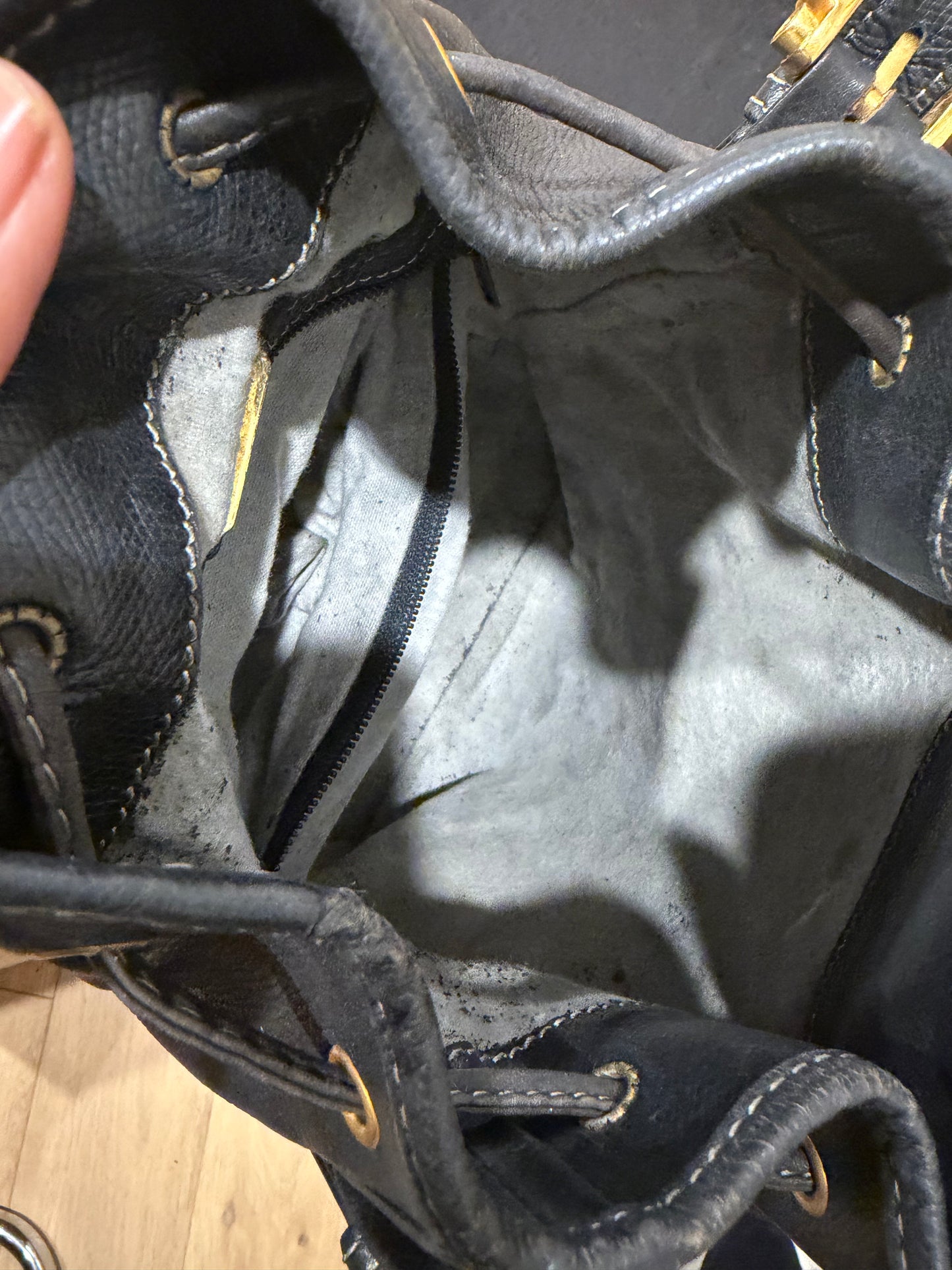 Rare Vintage Loewe Anagram Bucket Bag - Black