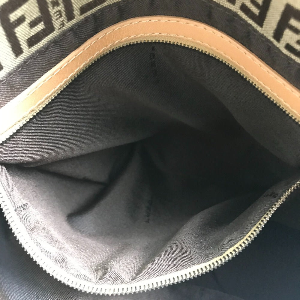 FENDI Zucca Mama Baguette