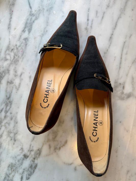 Vintage Chanel Suede Brown Kitten Heel Pumps