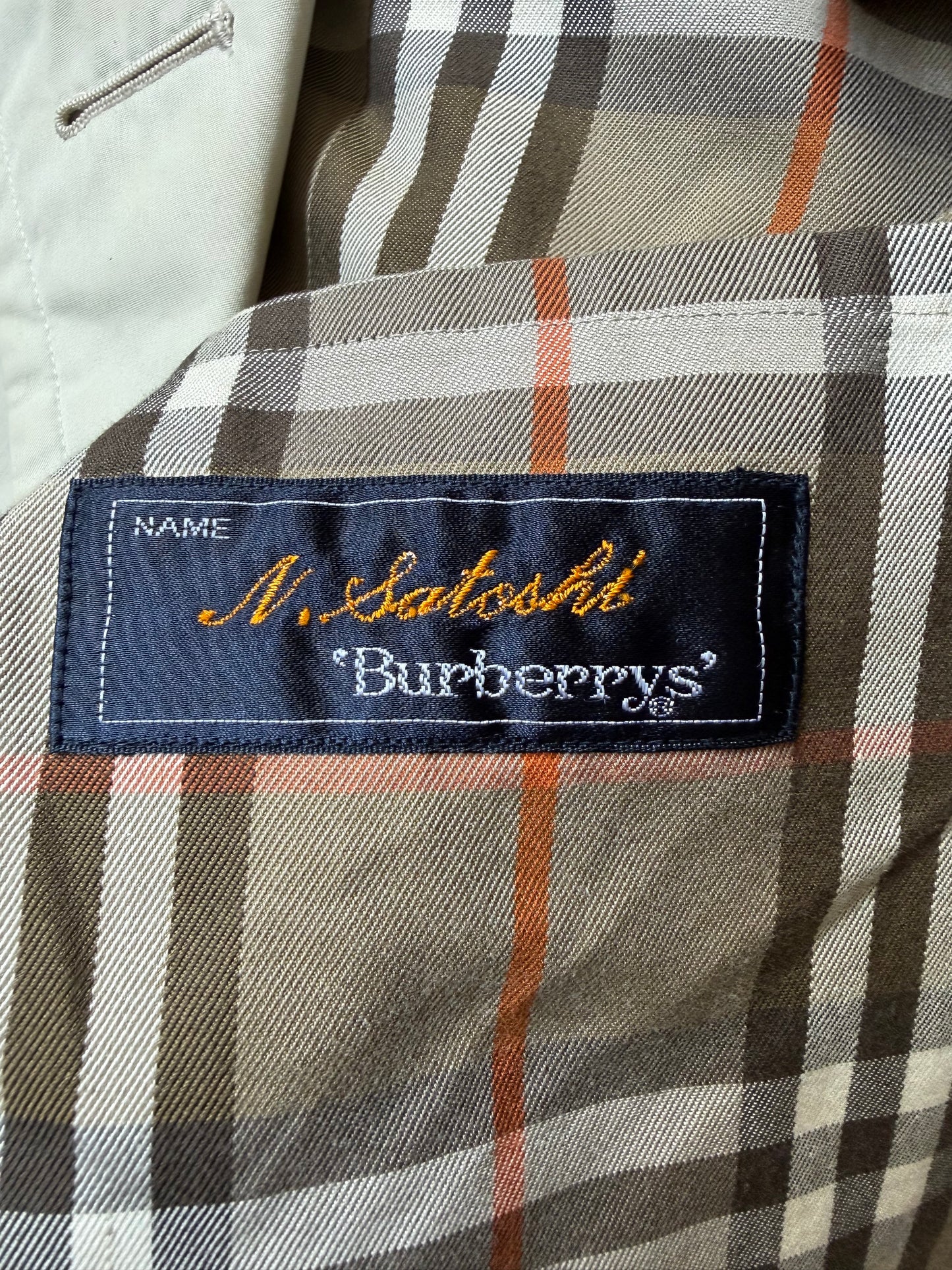 Burberry Double Breasted Trench Coat - Light Beige