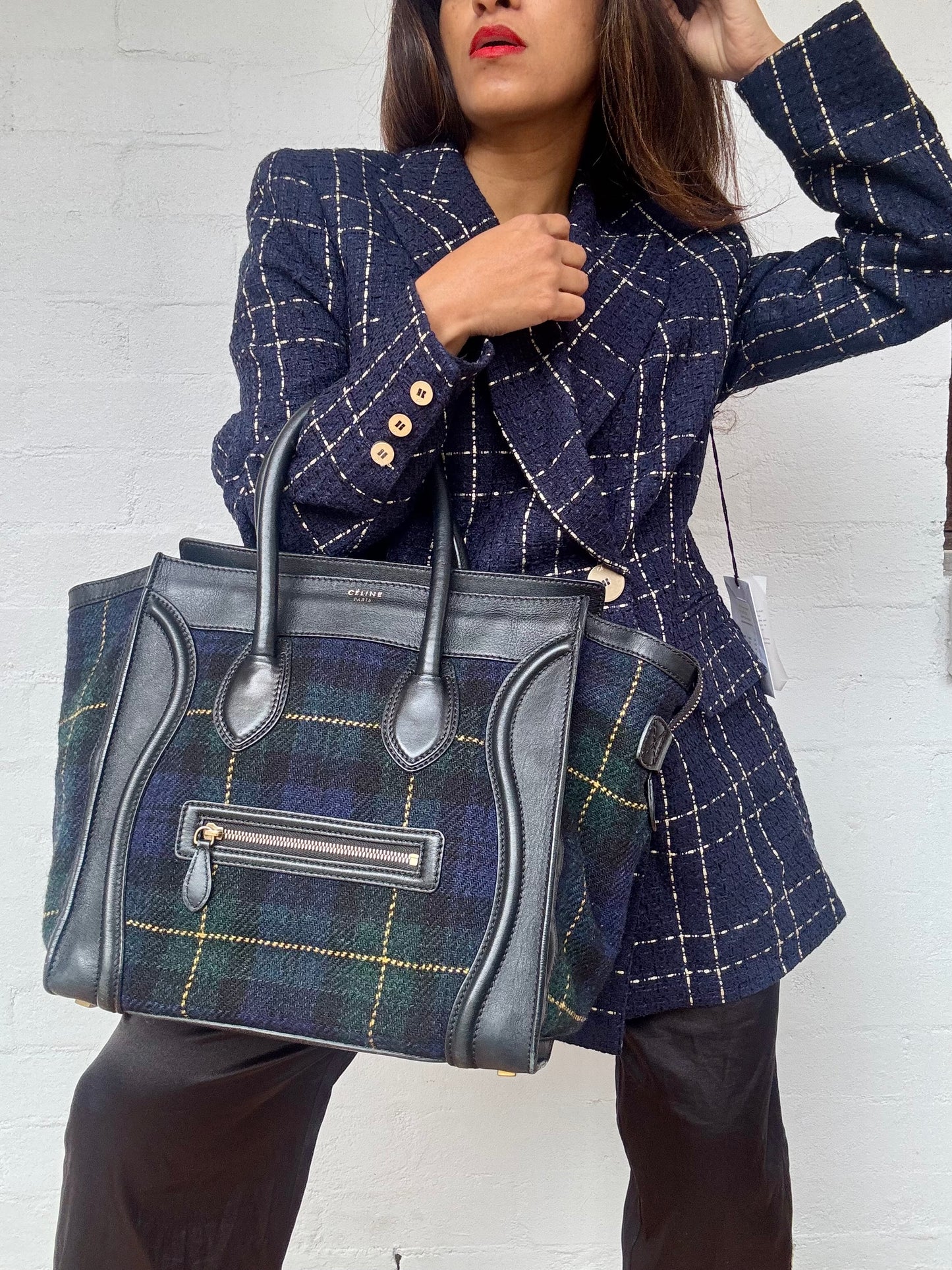 CELINE - Smooth Calfskin Tweed Tartan Medium Luggage Bag - Navy