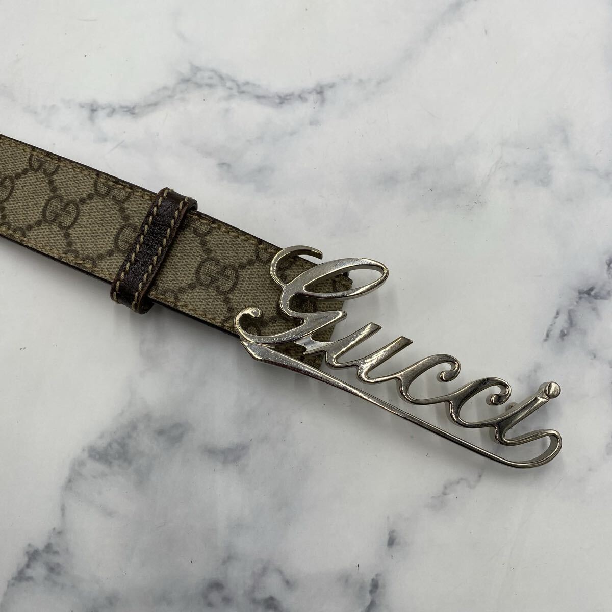 GUCCI GG Supreme Logo Buckle Leather Belt
