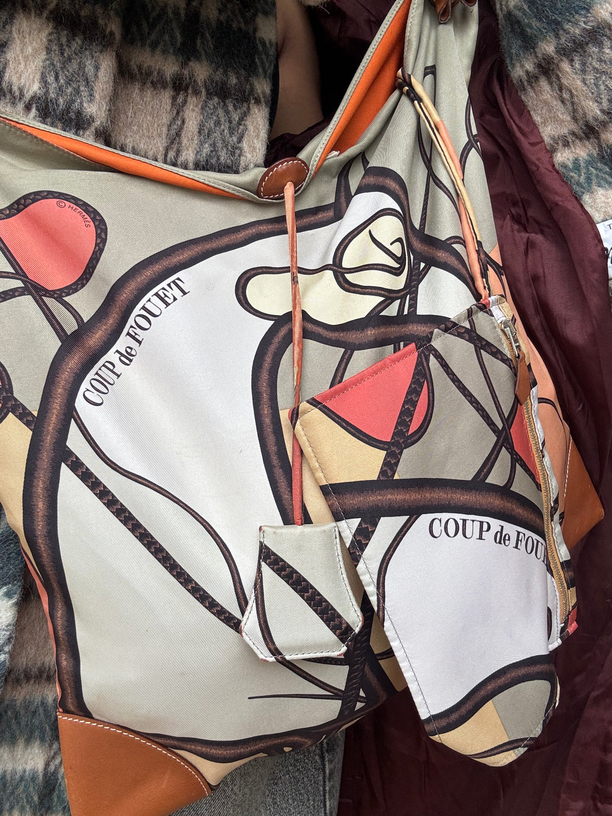 Hermès Multicolor Gold Silk City Bag