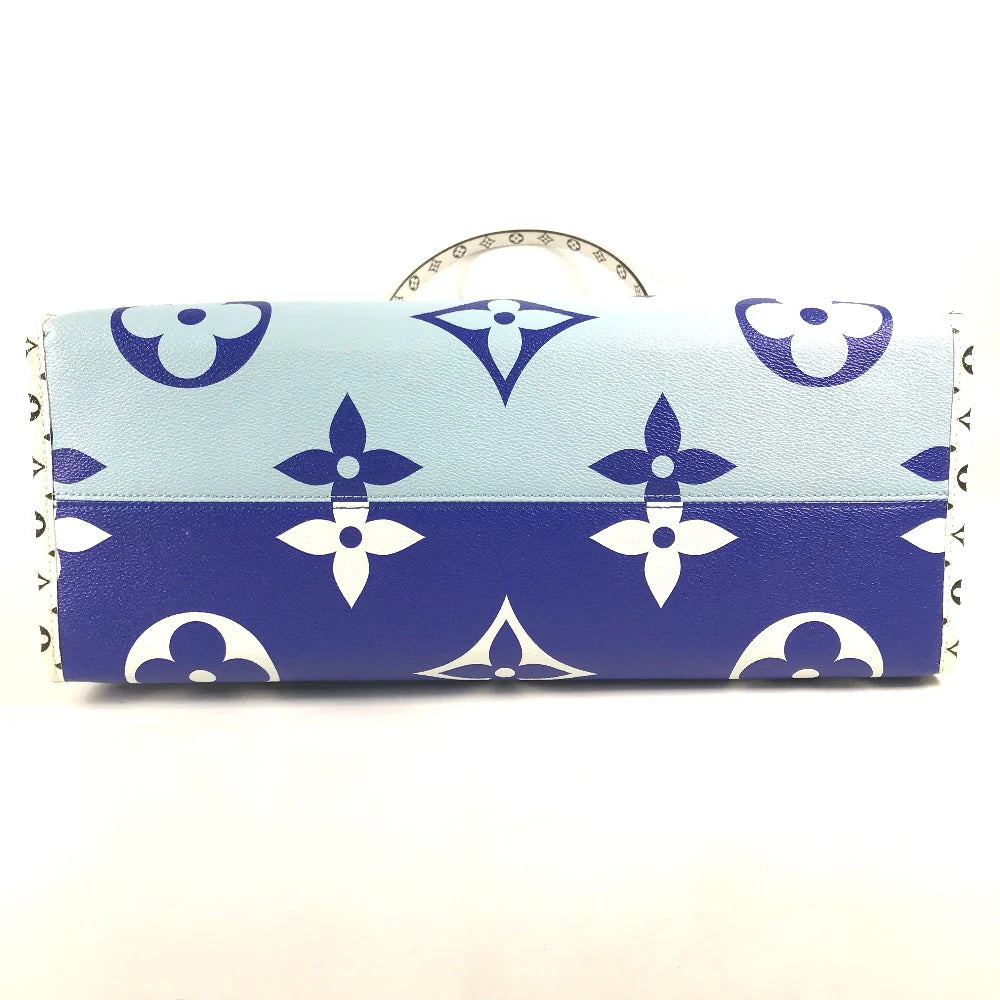 Louis Vuitton Monogram Giant Resort On the Go GM - Rare Limited Edition Tote