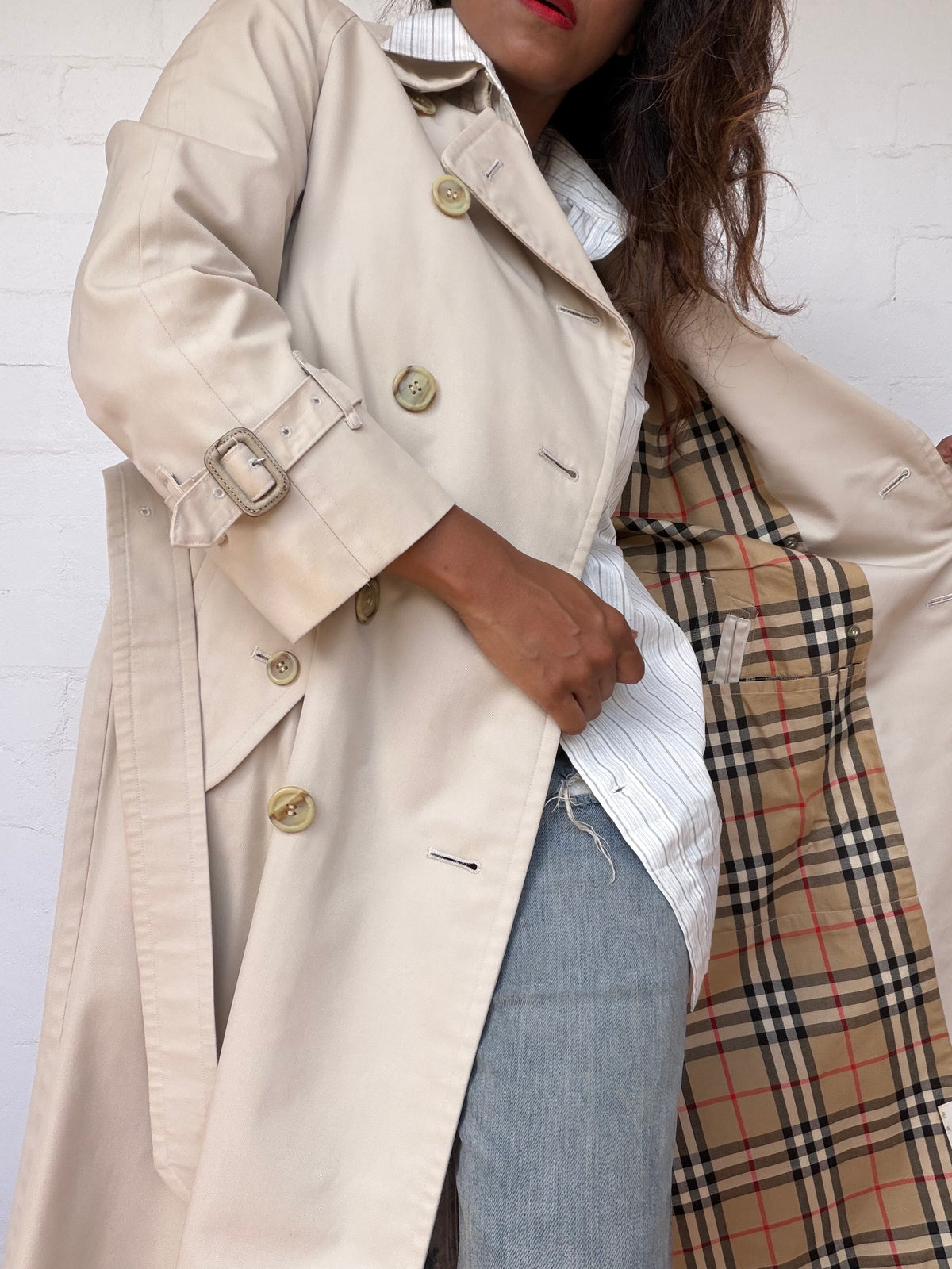 Burberry Double Breasted Trench Coat - Light Beige