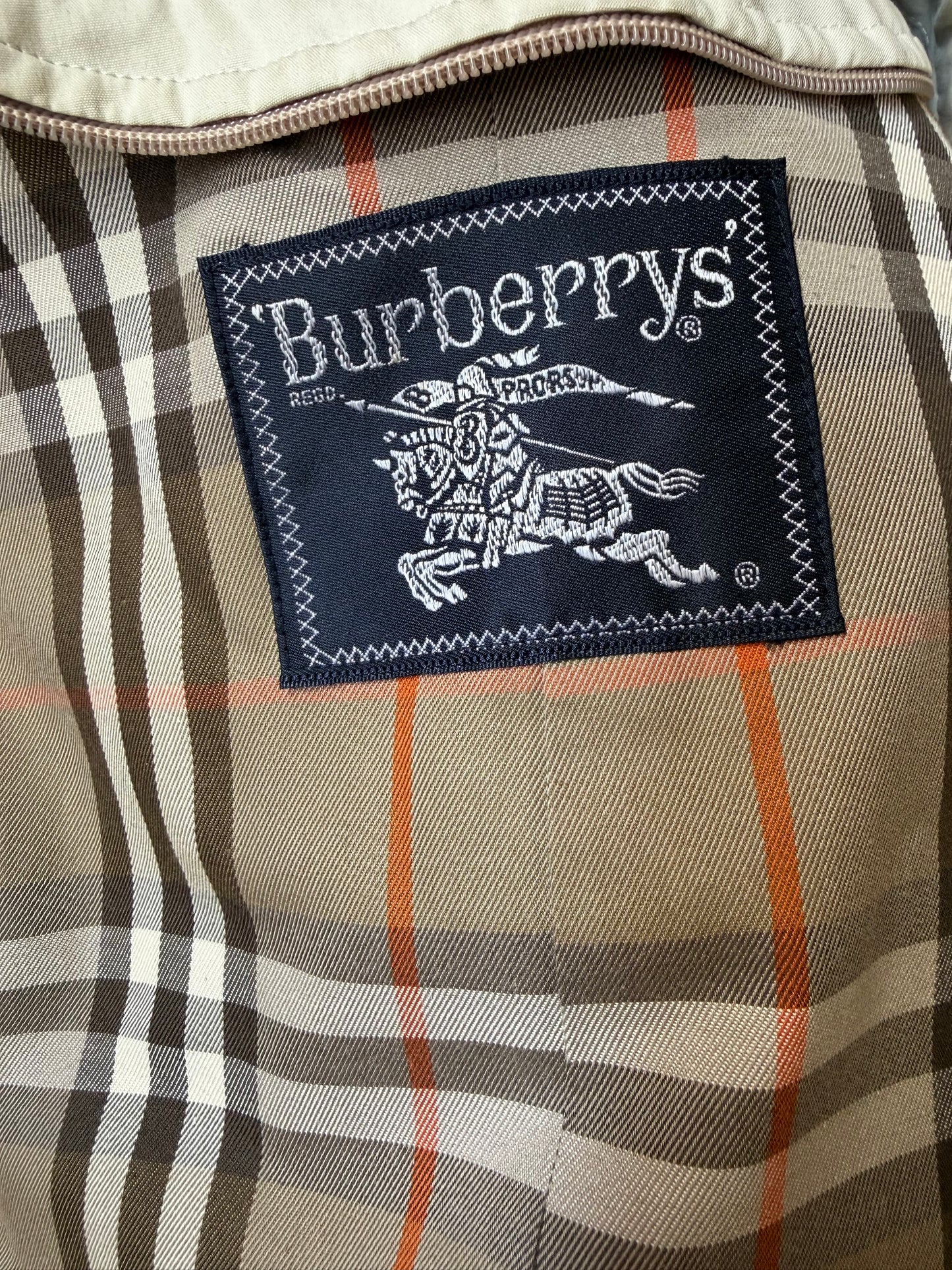Burberry Double Breasted Trench Coat - Light Beige