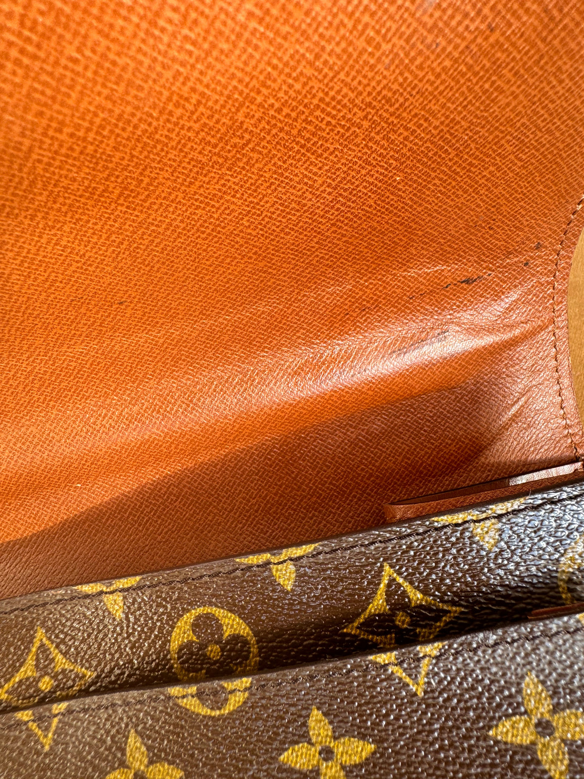 Authentic Louis Vuitton Monogram Monceau Hand Bag
