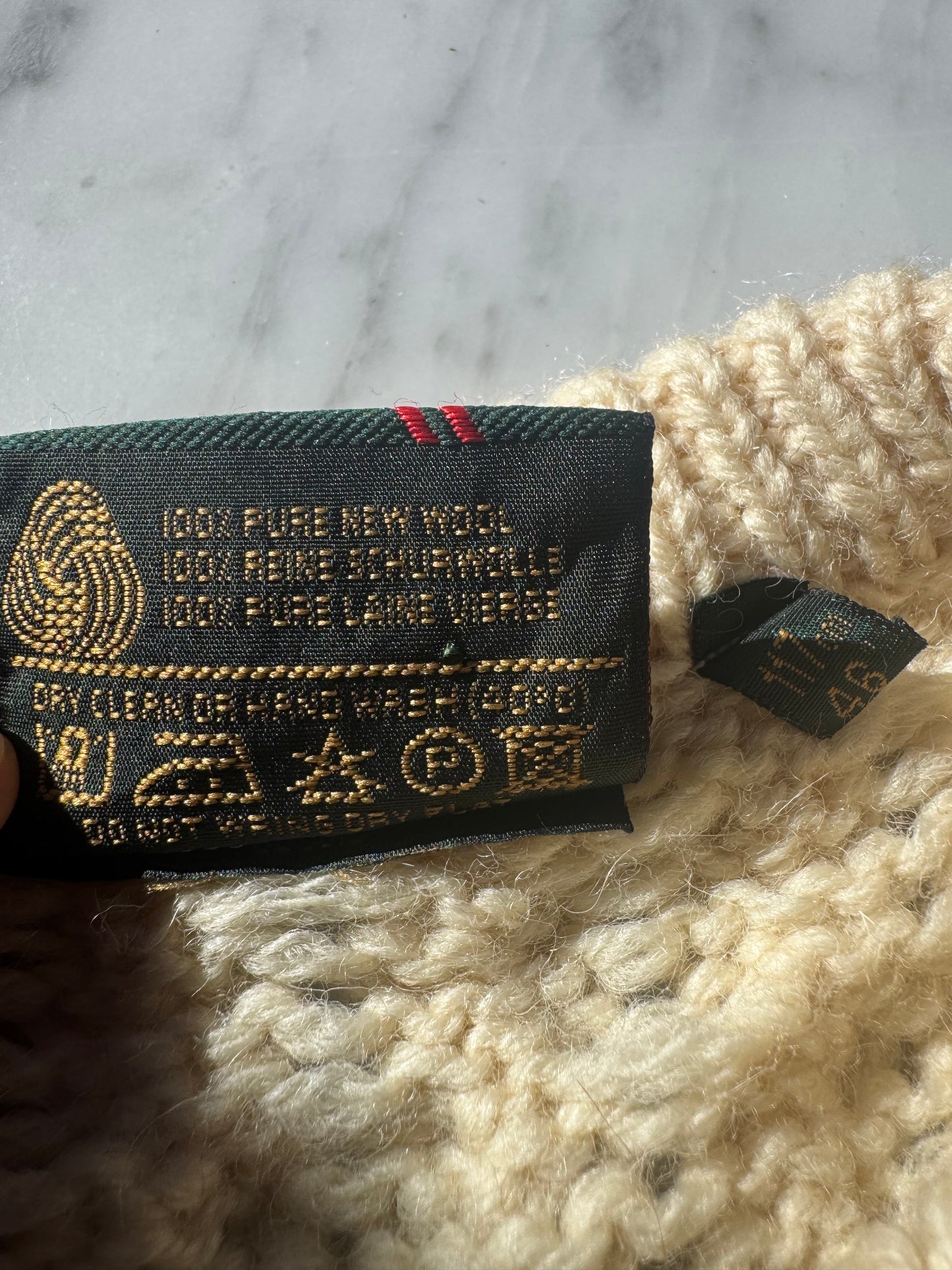 Rare Vintage Irish Aran Knit Sweater – 100% Wool Heritage Luxury