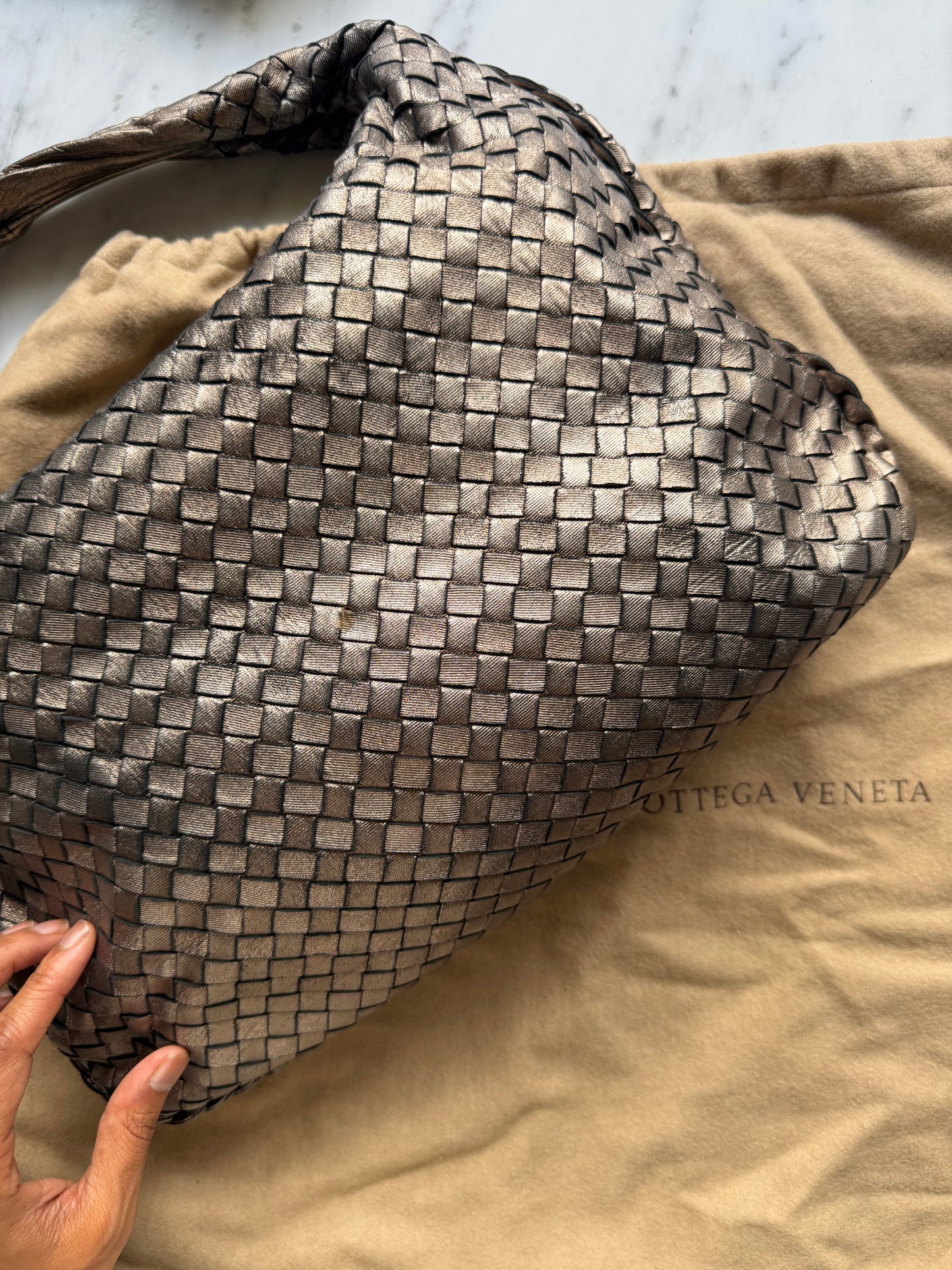BOTTEGA VENETA Intrecciato Leather Handbag