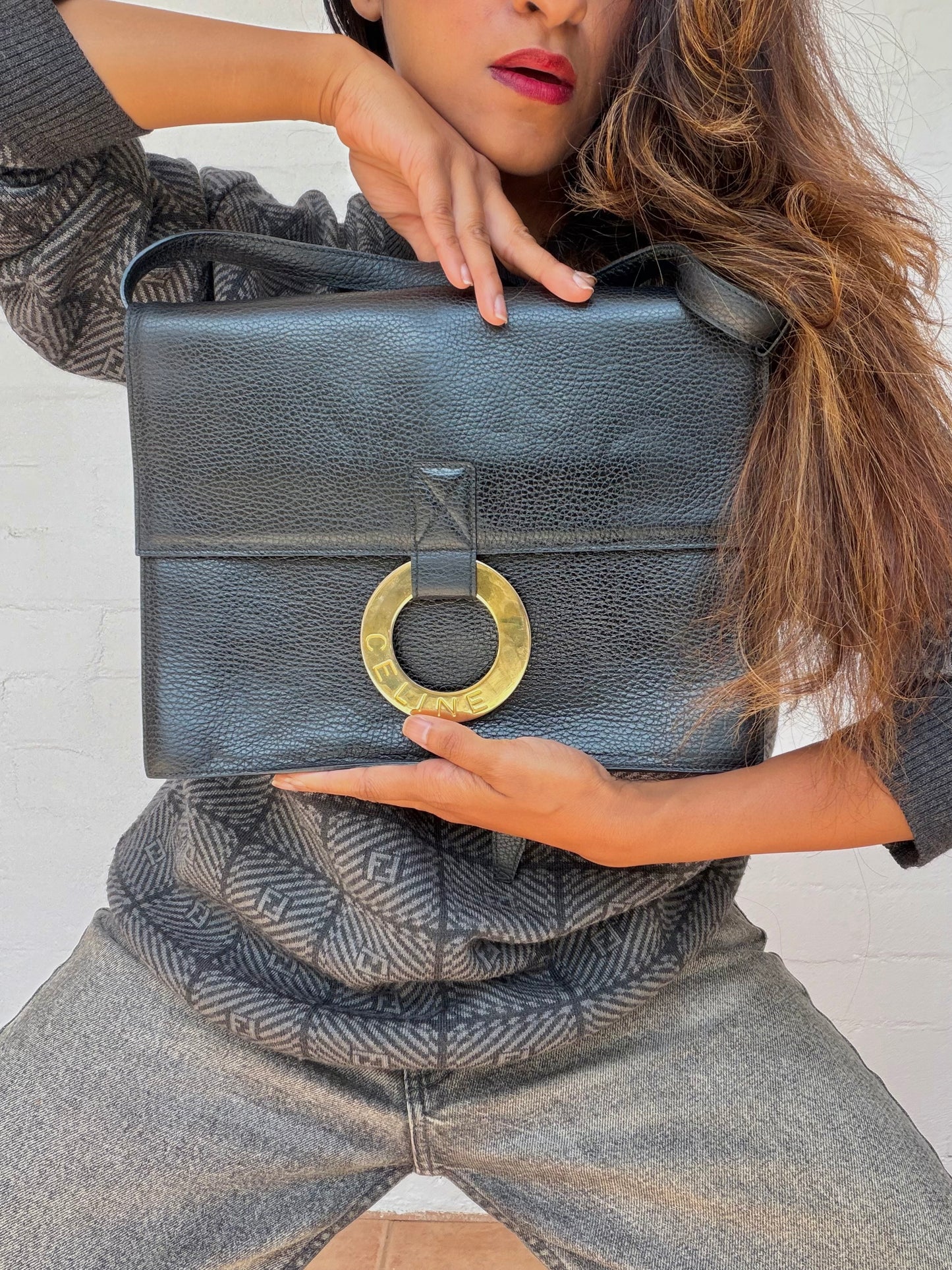 Rare Authentic Vintage Circle logo Bag