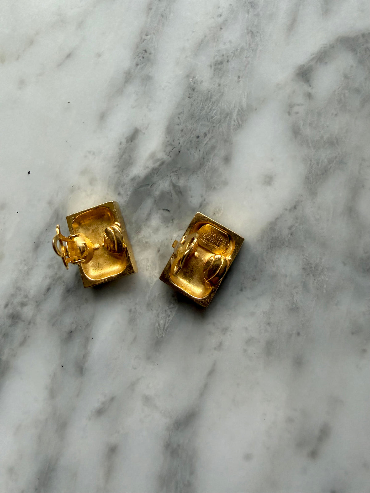Rare 90s Vintage Versace Medusa Clip-On Earrings - Gold