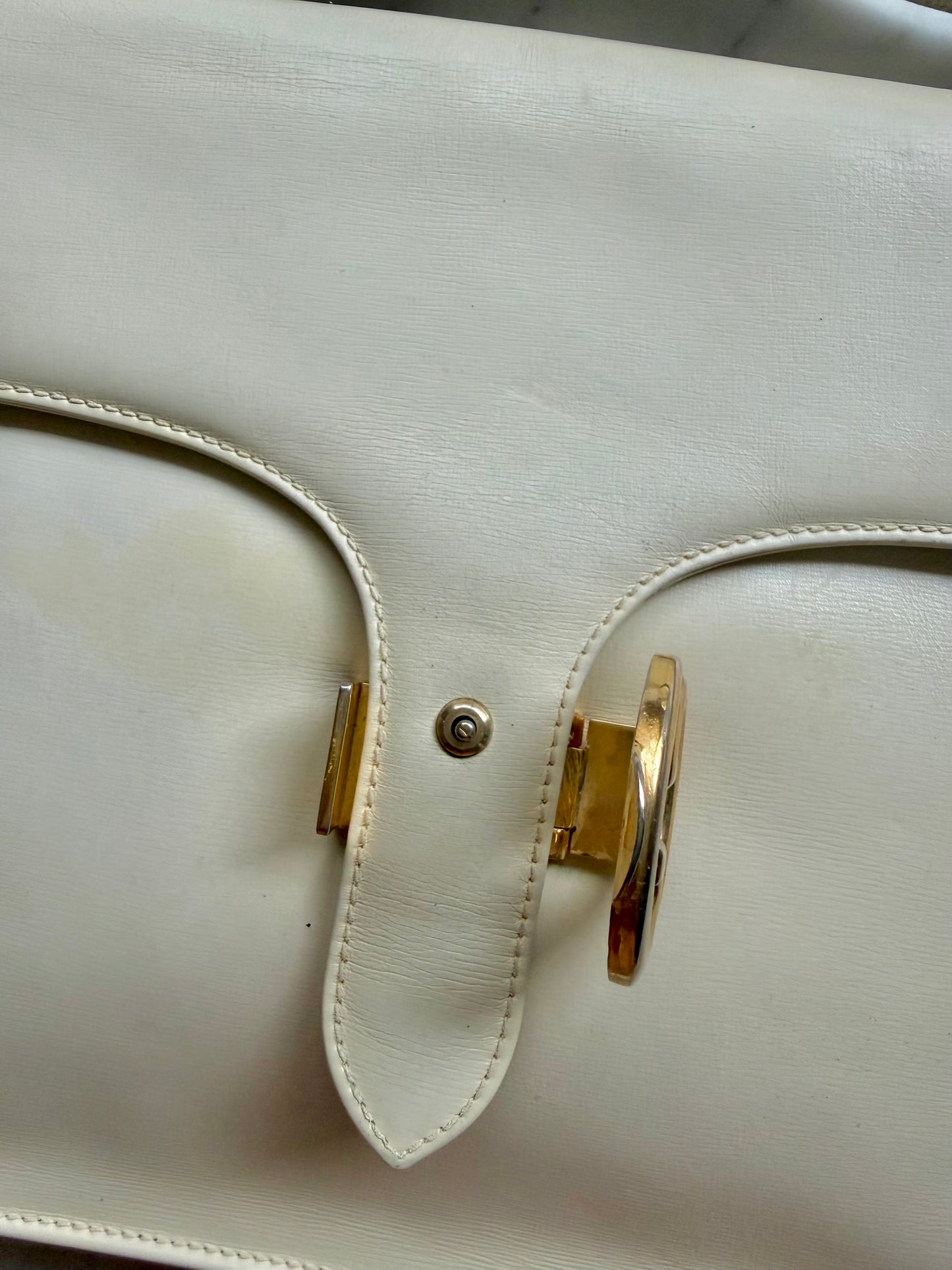 Vintage Gucci Interlocking G Dollar Crossbody Bag - Ivory
