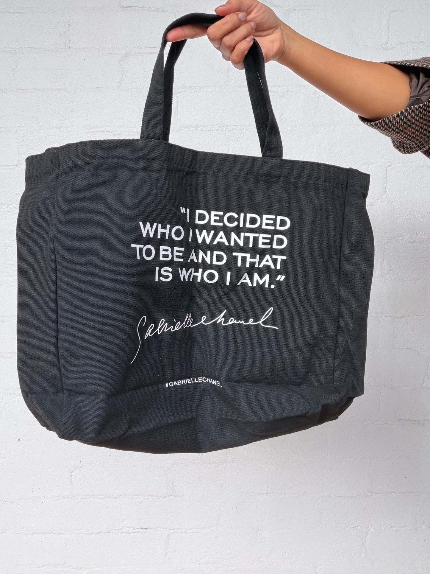 2017 Espace Gabrielle Chanel London Event Tote