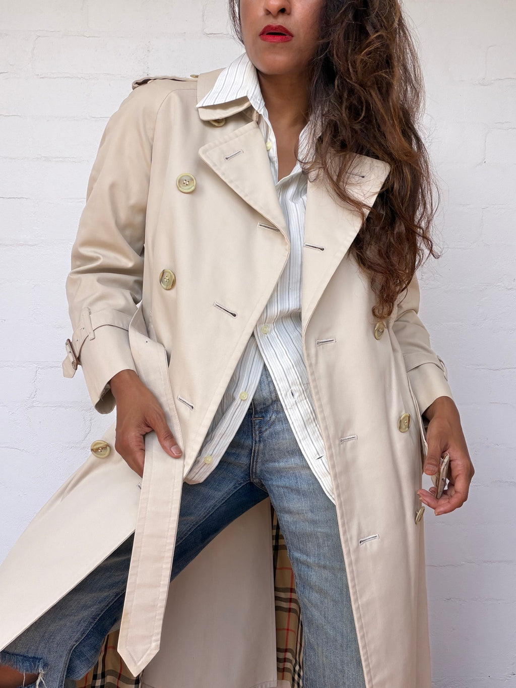 Burberry Double Breasted Trench Coat - Light Beige