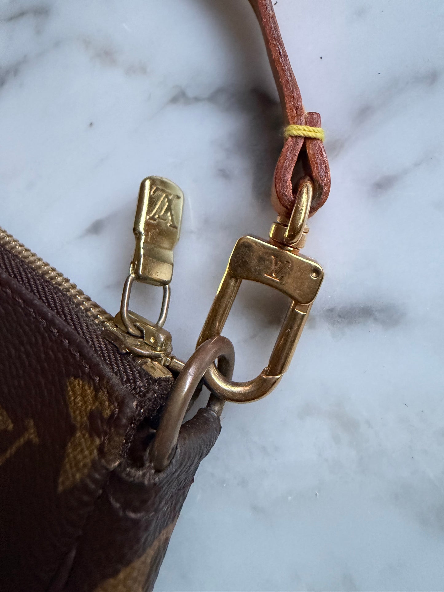 Authentic Louis Vuitton Pochette