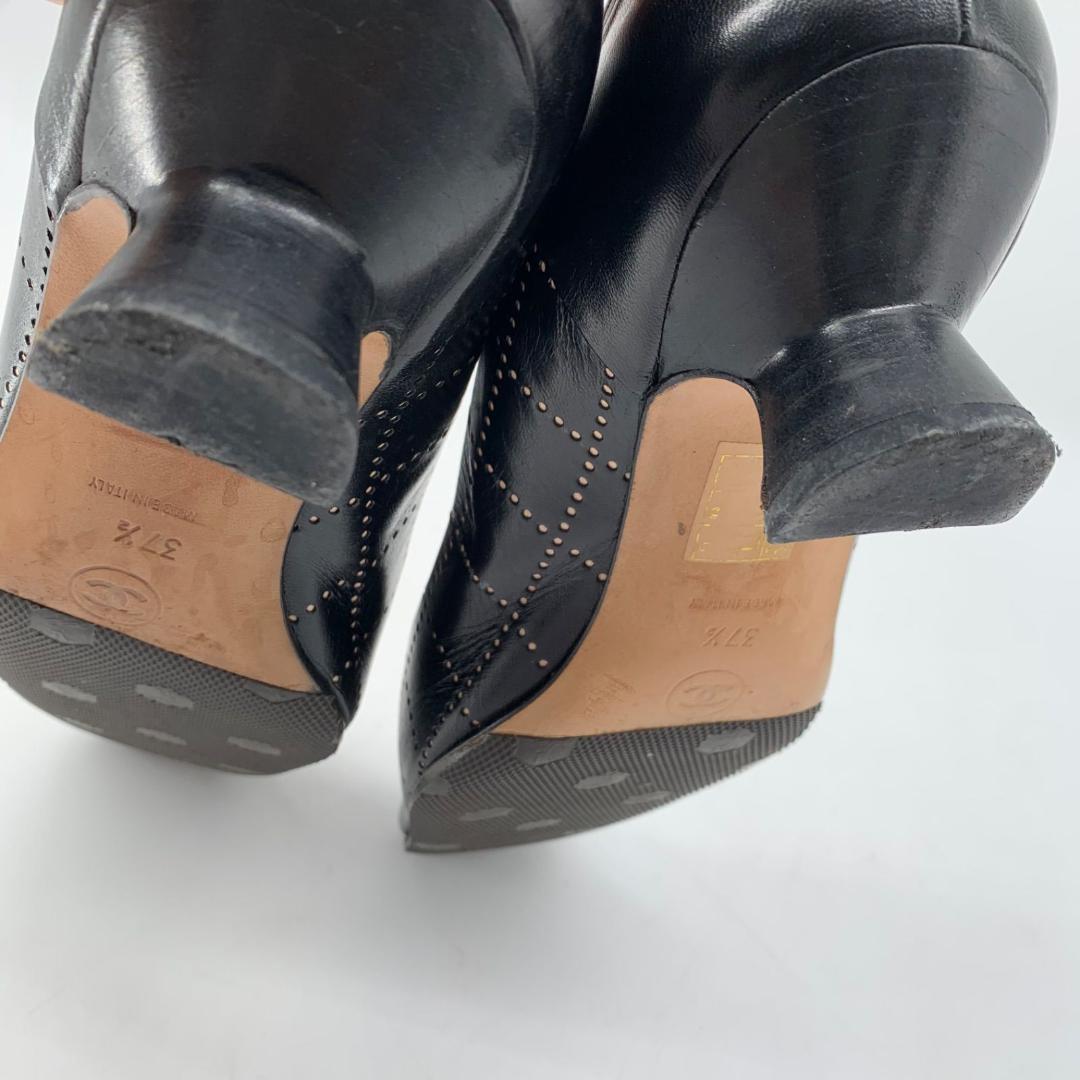 Vintage Chanel Leather Square Toe Kitten Heels