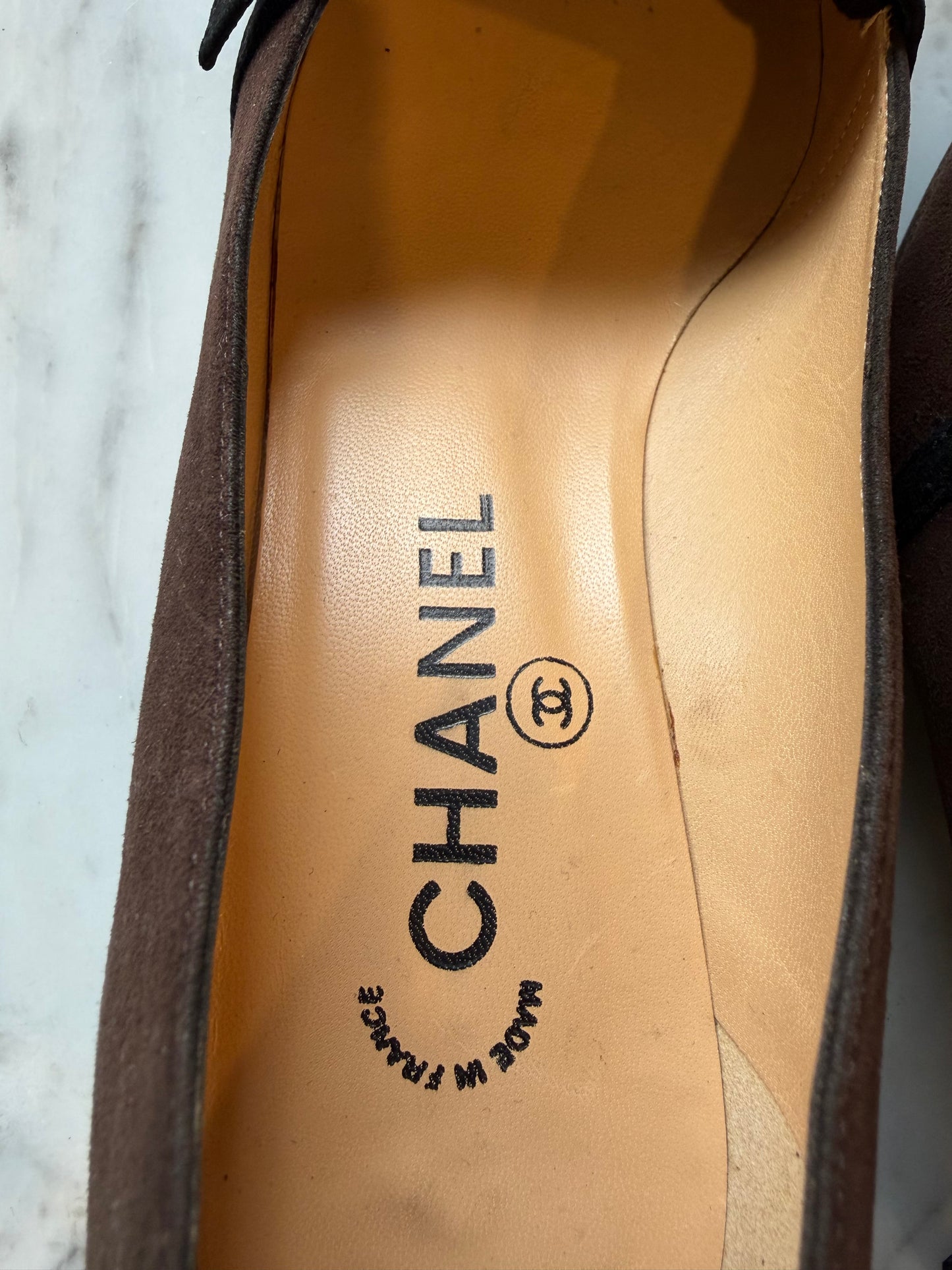 Vintage Chanel Suede Brown Kitten Heel Pumps