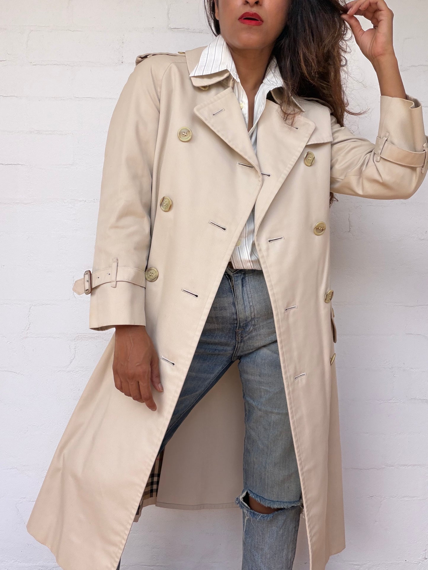 Burberry Double Breasted Trench Coat - Light Beige