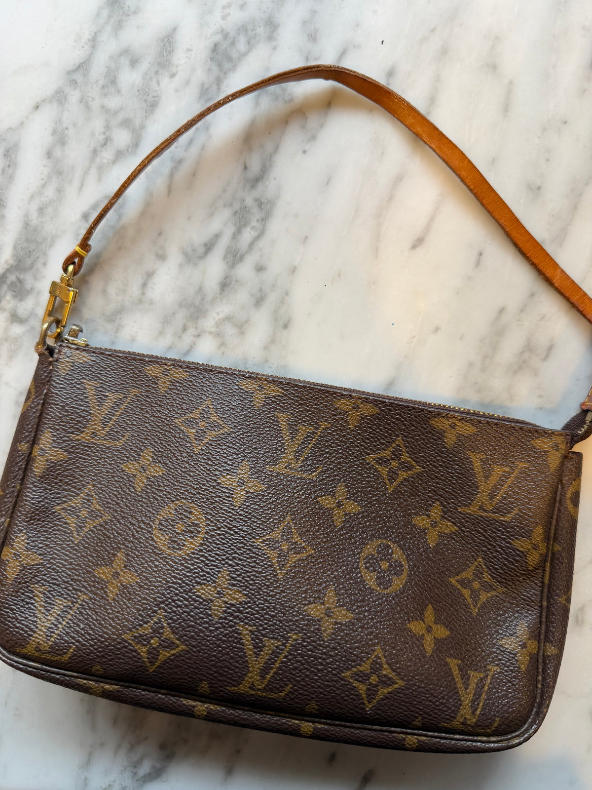 Vintage Louis Vuitton Monogram Pochette Accessoires
