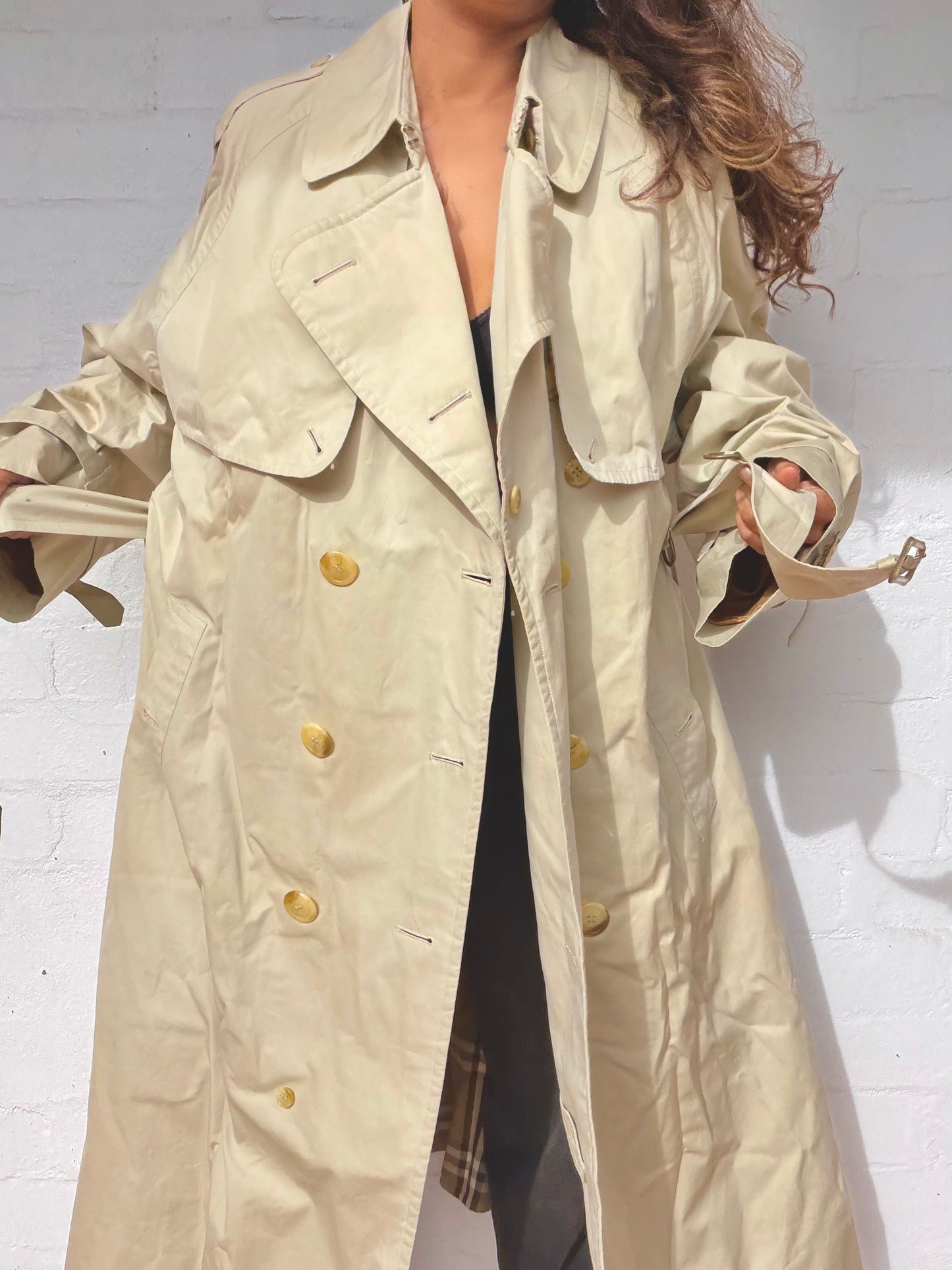 Burberry Double Breasted Trench Coat - Light Beige
