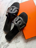 Hermès Aloha Sandals Black