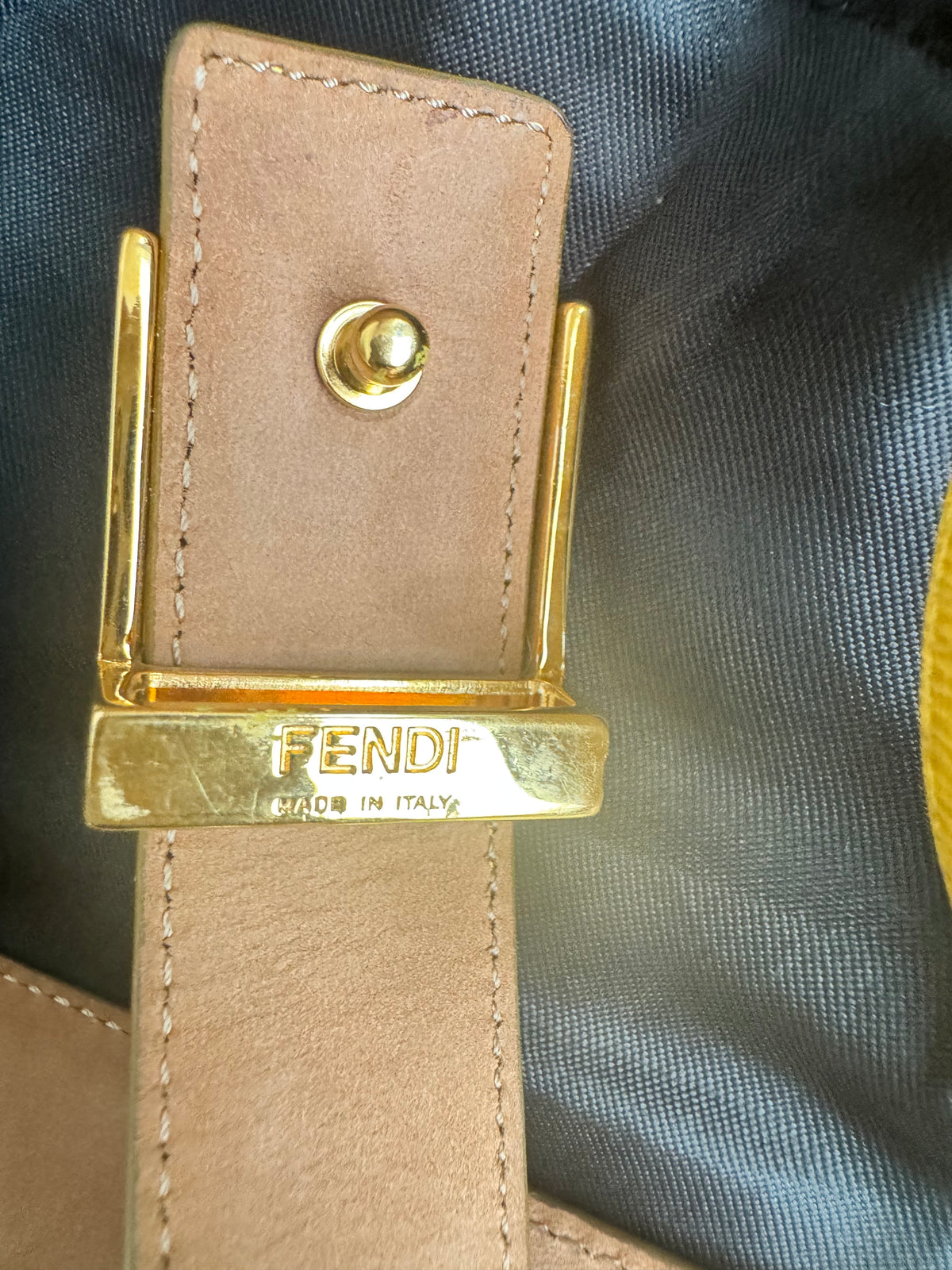 Fendi Skinny Leather Belt Kit