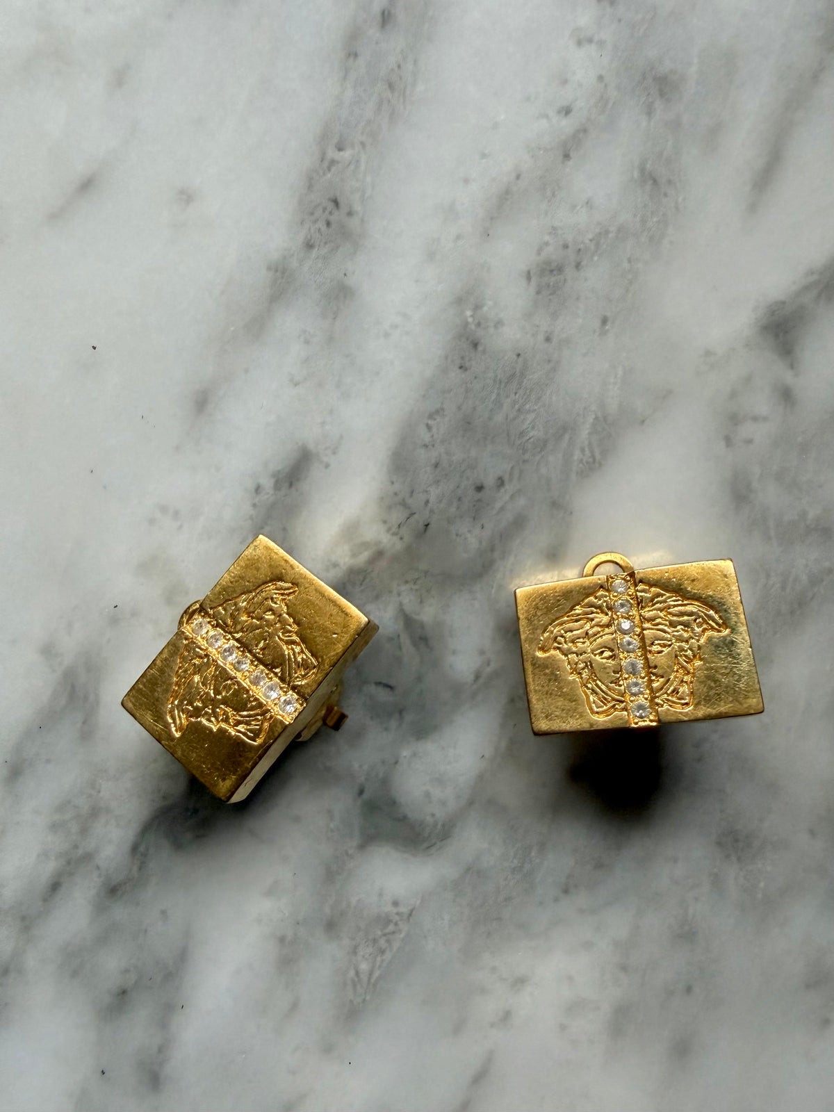 Rare 90s Vintage Versace Medusa Clip-On Earrings - Gold