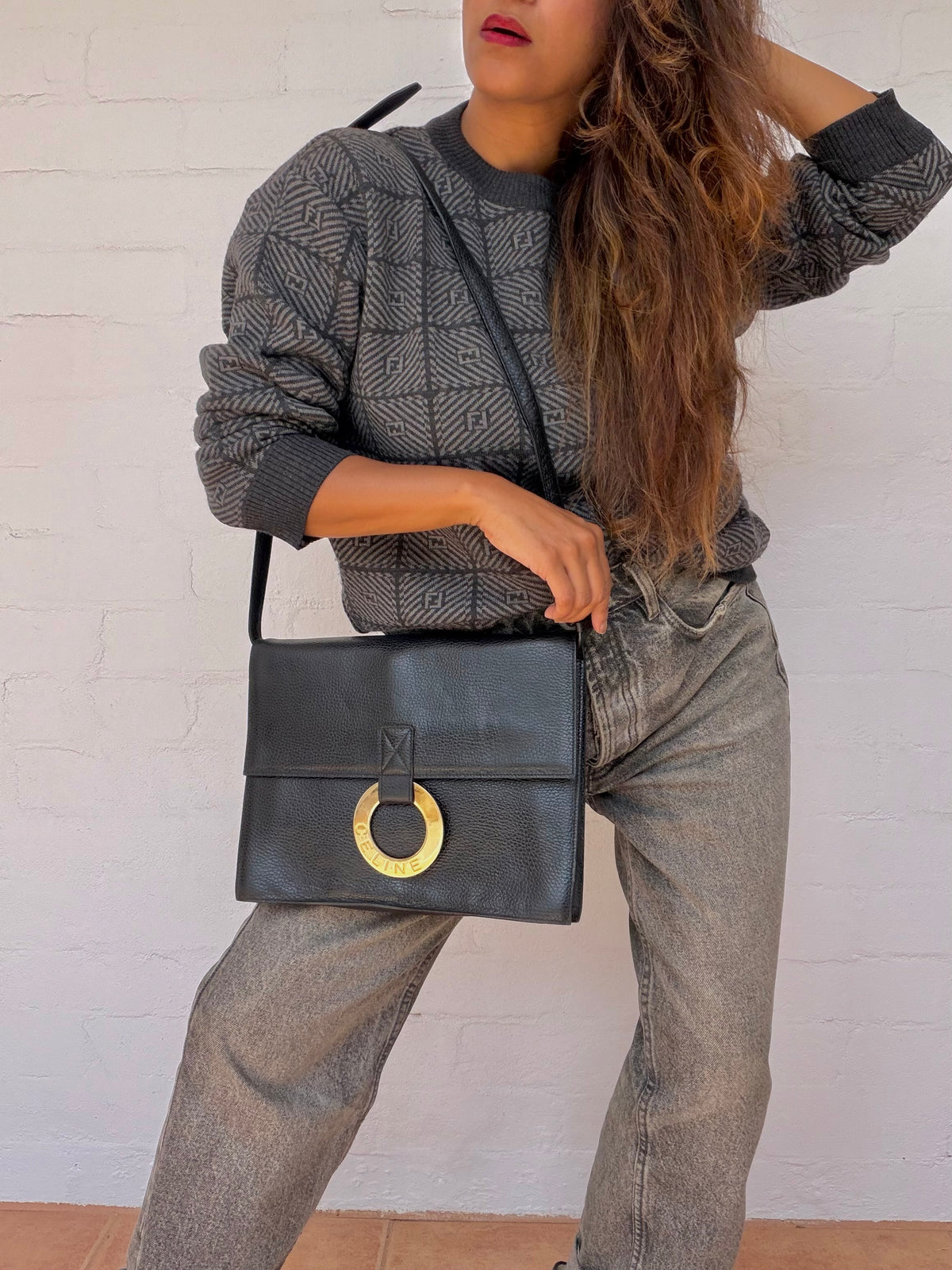 Rare Authentic Vintage Circle logo Bag