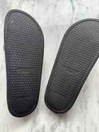 GIVENCHY Logo-print rubber slides