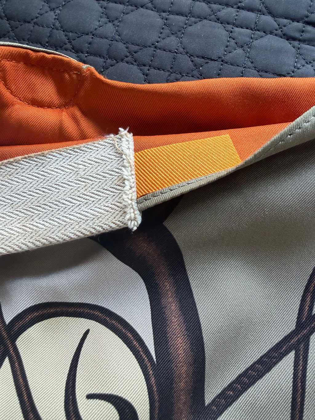 Hermès Multicolor Gold Silk City Bag